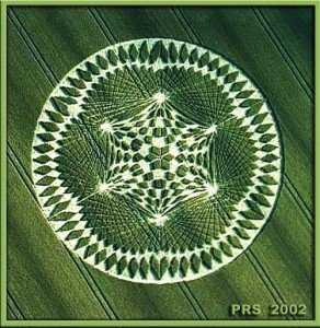 O dia em que o Et entrou ao vivo na Tv crop-circle-24