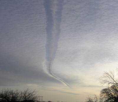 Chemtrails fallstreak-hole-distrail