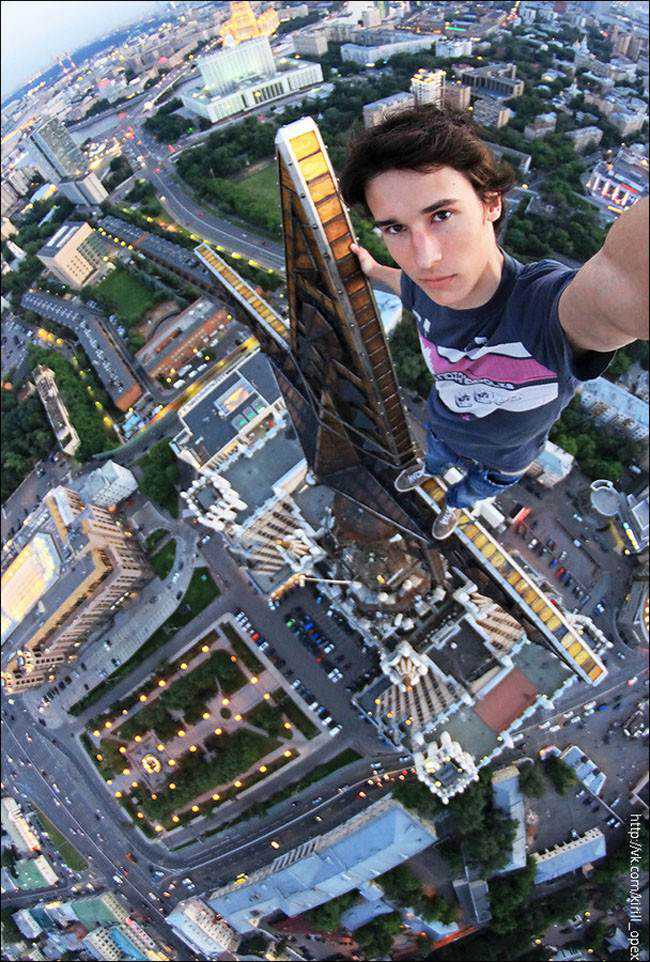 Escaladores urbanos e suas fotos tão arriscadas que dão calafrios! 454-934x