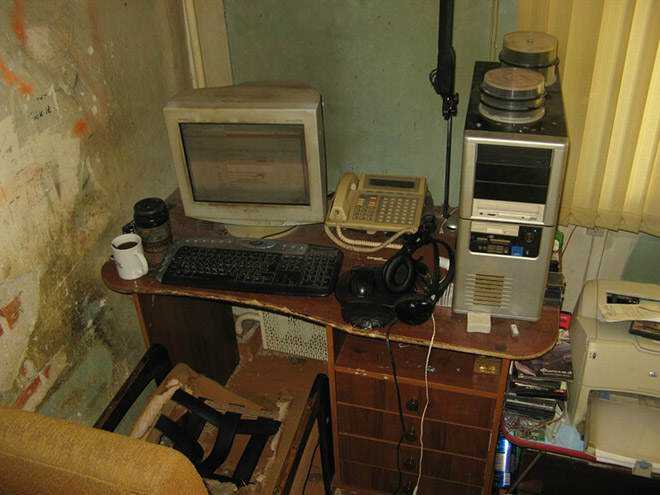 Home Office da depressão neckbeard-nest4