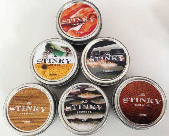 Velas não exatamente perfumadas Stinky-candle-company-550x443