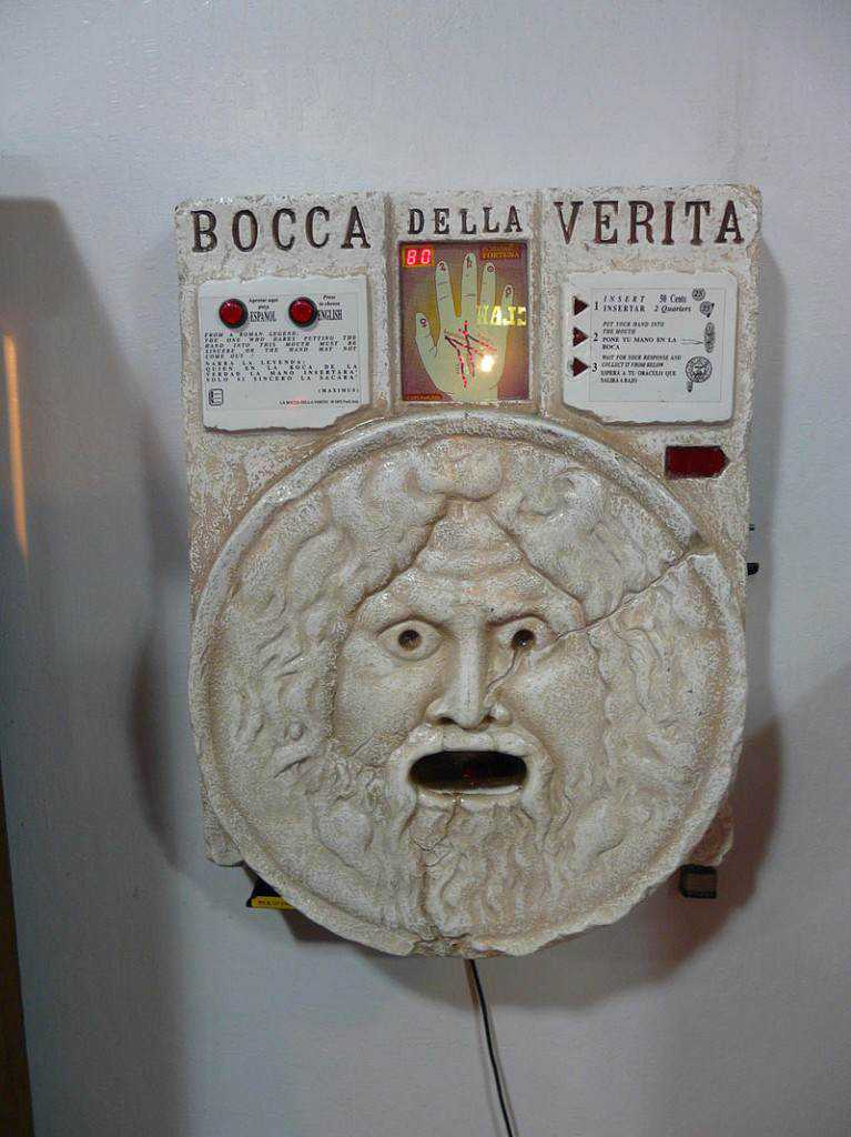 Médico automático: Uma máquina bizarra 800px-Musée_Mécanique_072