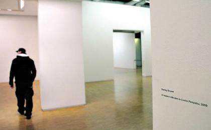 Mais um post onde falarei de nada Exposição de "Nada" em Paris