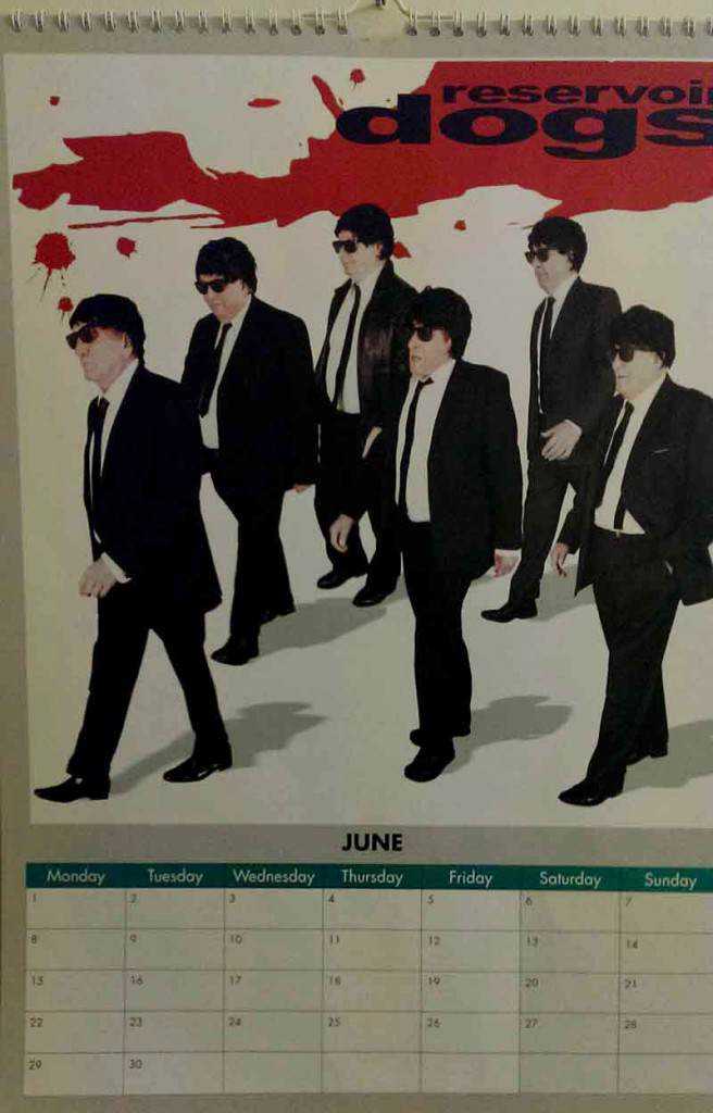 Veja o calendário 2015 desse asilo 08bde-06-June