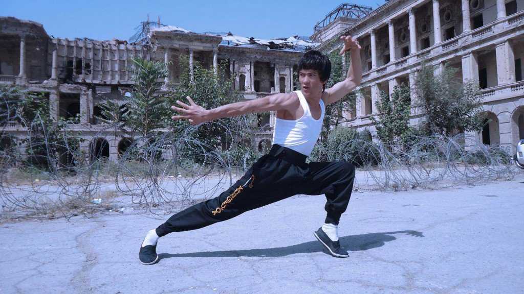 Bruce Lee, é você? Bruce-Lee-of-Afghanistan