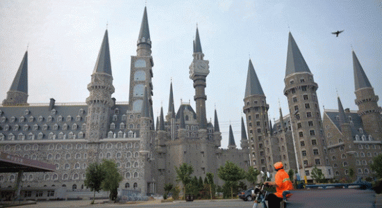 Escola de artes na China: Hogwarts da vida real hogwartsgood-master-550x299