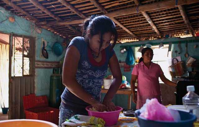 Cidade no México institui porradaria de mulher para fazer chover 02cab56f5105781d8a29adaf3cf9a44b