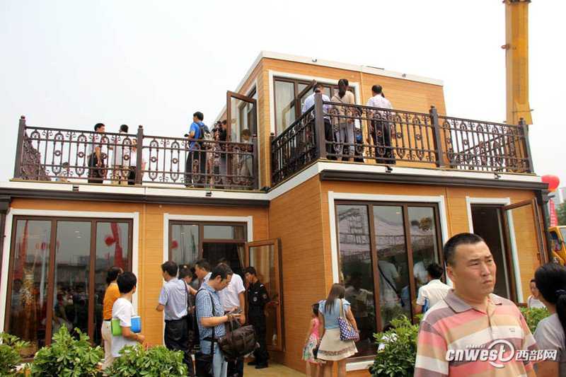 Uma casa impressa em 3d montada em 1 dia! 50_123