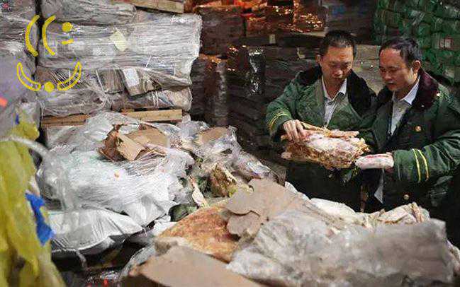 Do camarão com gelatina ao leite com tinta - 10 escândalos alimentares na China Escândalo alimentar na China choca o mundo após carnes de 1970 serem encontradas congeladas em restaurantes -Just True-Urandir-Pesquisa-Ciencia-Ufologia-Tecnologia- 3889_110-2