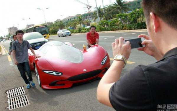 Chinês constrói um supercarro em casa carraochina2