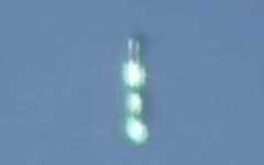 Bizarras fotos de dois ufos feitas por um submarino nos anos 70 imagesluzverde