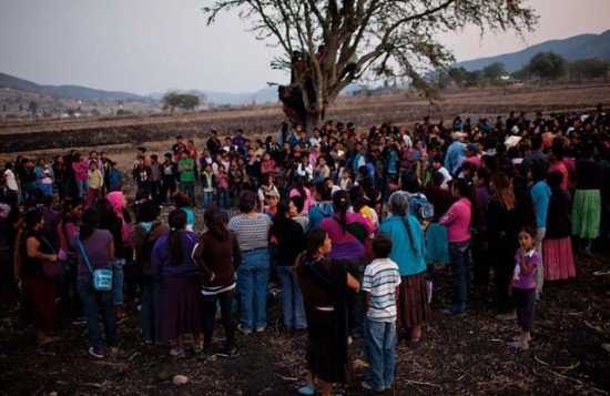 Cidade no México institui porradaria de mulher para fazer chover porradaria4