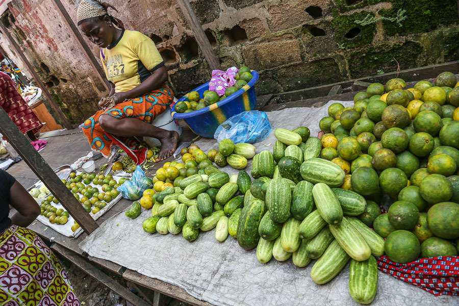 Foto Gump do dia: cenas de um mercado africano web (15)