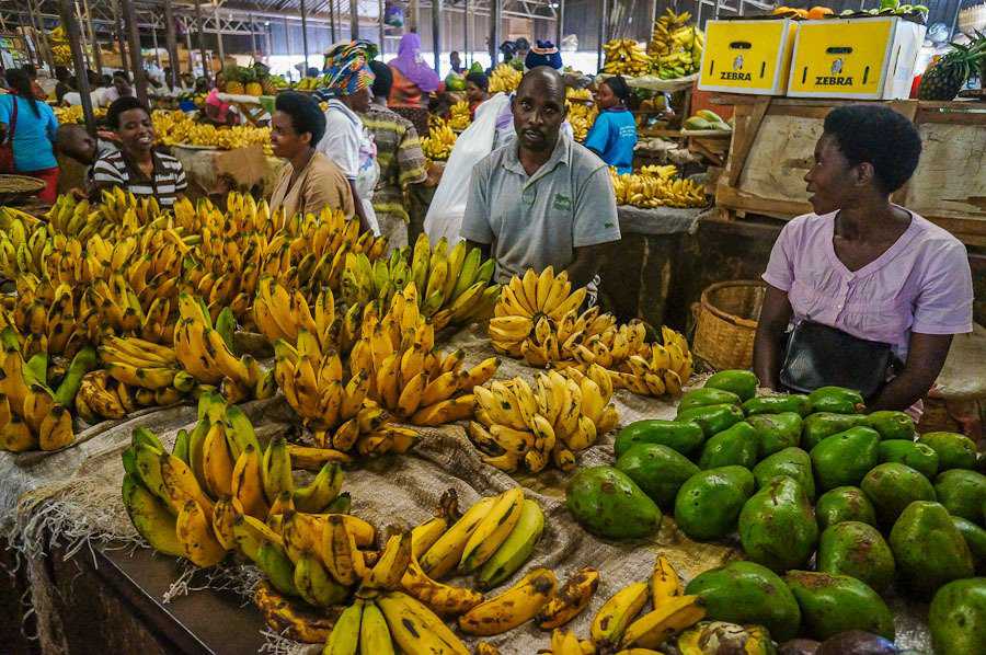 Foto Gump do dia: cenas de um mercado africano web (34)