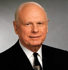 Corrida pelo Et? China assume que está fazendo o maior radiotelescópio do mundo UFOs são tão reais quanto os aviões que voam sobre sua cabeça. - Paul Hellyer