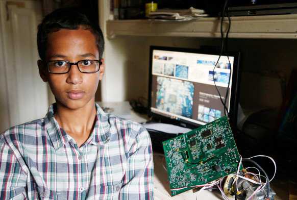 Sobre muçulmanos e bombas ahmed-mohamed-featured-582x392