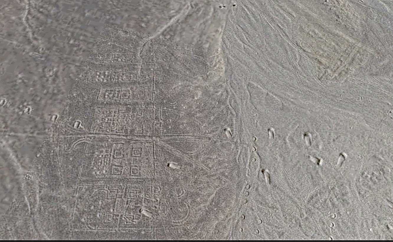Bases alienígenas? Estruturas misteriosas do deserto areaqueachei