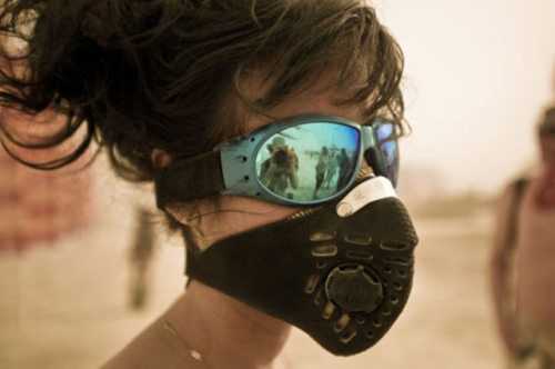 O incrível festival Burning Man girls-burning-man-12