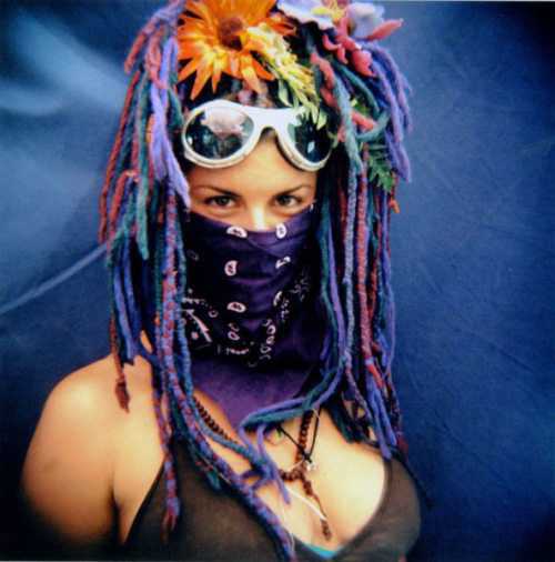O incrível festival Burning Man girls-burning-man-13