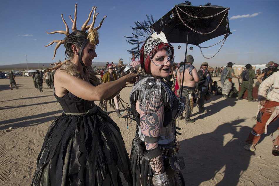 Wasteland Festival - o VERDADEIRO evento Mad Max USA-ODDLY/