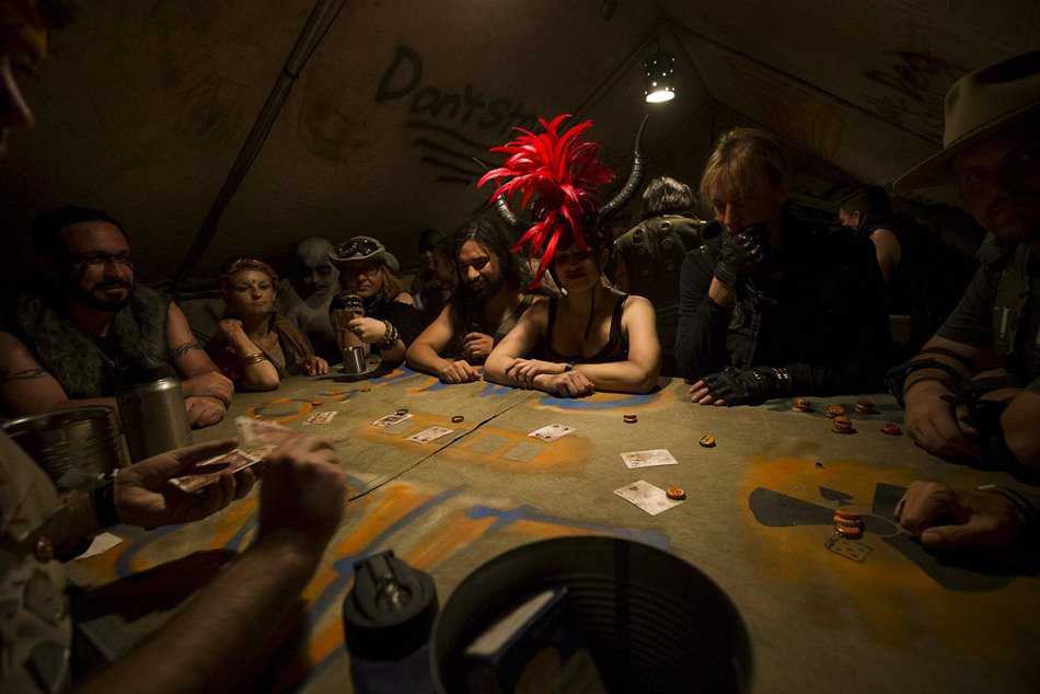 Wasteland Festival - o VERDADEIRO evento Mad Max USA-ODDLY/