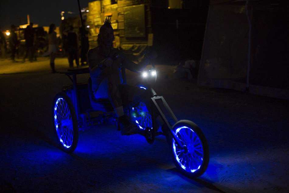 Wasteland Festival - o VERDADEIRO evento Mad Max USA-ODDLY/