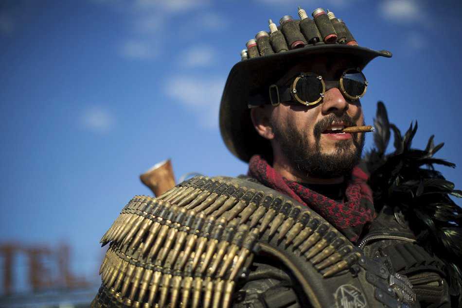 Wasteland Festival - o VERDADEIRO evento Mad Max USA-ODDLY/