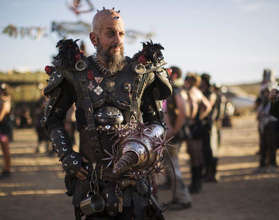 Wasteland Festival - o VERDADEIRO evento Mad Max USA-ODDLY/