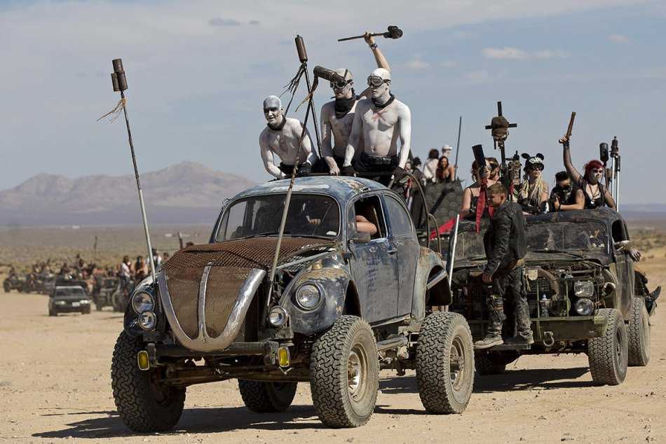Wasteland Festival - o VERDADEIRO evento Mad Max USA-ODDLY/