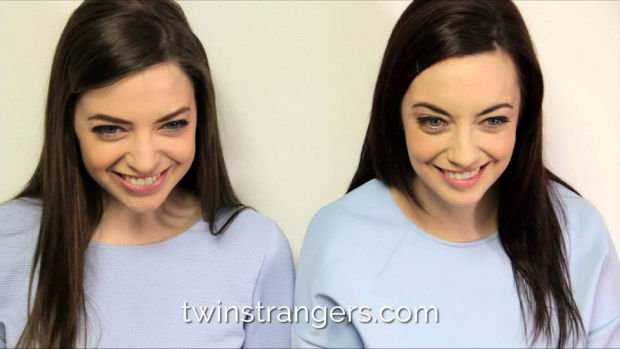 História bizarra: Mulher encontra réplica dela mesma na internet twin-strangers2