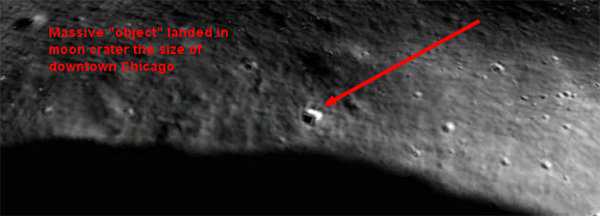 A misteriosa luz na lua Massive-UFO-Fleet-is-hiding-behind-the-Moon-claims-Government-whistleblower2
