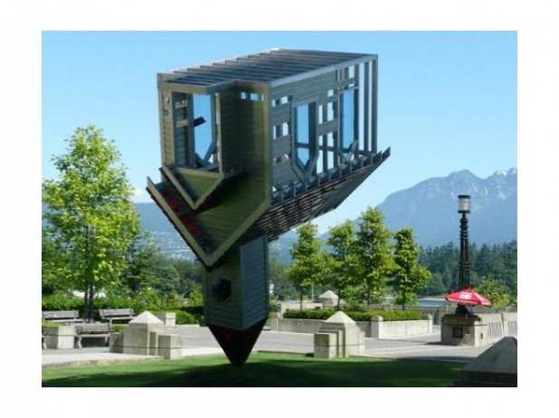Casas de cabeça para baixo upside-down-house-nice-design-with-618x462