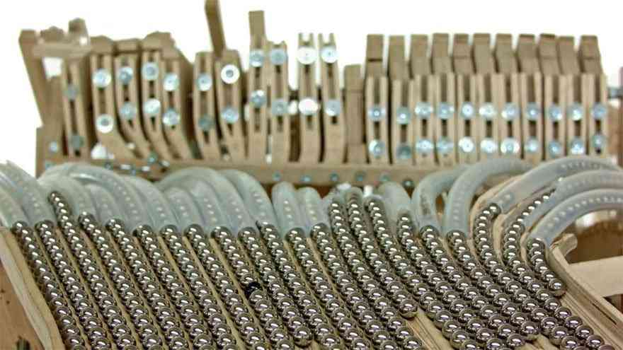 Instrumento muito louco 2000-marble-music-machine-wintergatan-instrument-martin-molin-29