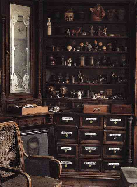 Gabinete de curiosidades 4f6f5fc30c31f4037bf17c75b80da8b2
