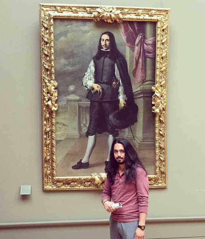 Aí você chega no museu e... 10 vezes que pessoas acidentalmente encontraram seus doppelgangers em um museu img 8 | Bizarro | bizarro, museu, sósia