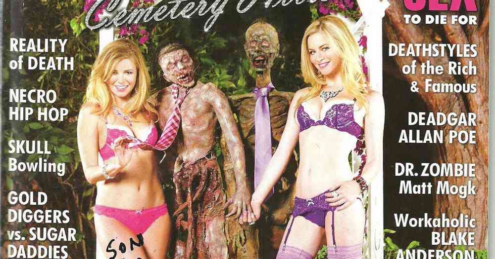 Nicho é tudo: Revista de fotos eróticas com zumbis faz sucesso 0 1e8d8b 247ae0fa orig | Bizarro | bizarro, curiosidades, maluco, mortos, mulher pelada, revista, sexo, zumbis