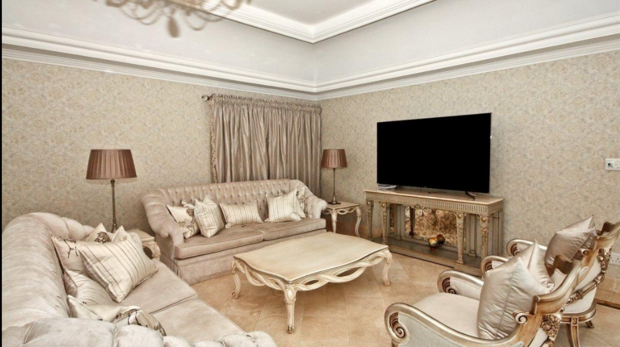 A casa do Mugabe 620x349 10 | Bizarro | África, bizarro, curioso, incrível, rico, vergonha, zimbabwe