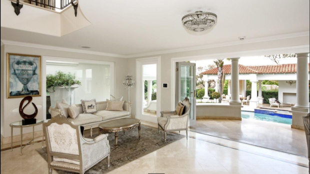 A casa do Mugabe 620x349 20 | Bizarro | África, bizarro, curioso, incrível, rico, vergonha, zimbabwe