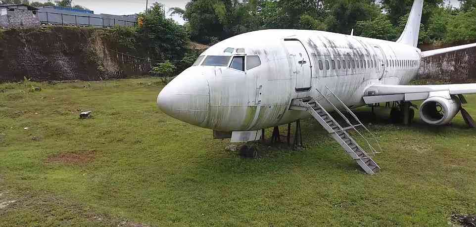 O mistério do avião "aparecido" 0 1f9c5e 68b76625 orig | Curiosidades | avião misterio, bali, bizarro, Indonésia