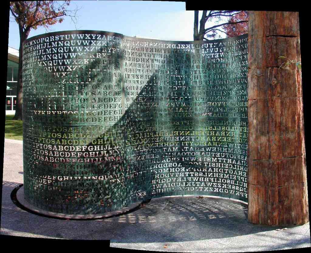 Kryptos, a escultura misteriosa SculptureFront | Bizarro | cia, escultura, mistério
