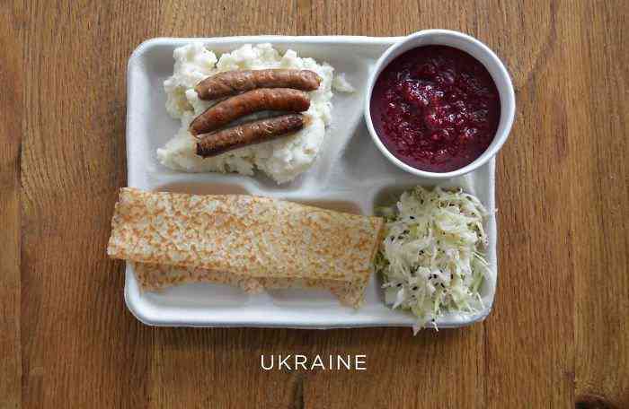 Merenda escolar do mundo e a realidade brasileira b595c25a6cbf50aa2494c88ddfdeb6bc | Curiosidades | comida, escola, merenda, política