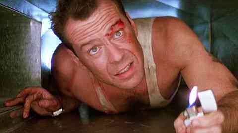 Como Frank Sinatra quase foi John McLane, o protagonista de duro de matar 1478879153 die hard | Curiosidades | cinema, curiosidades, die hard, filmes, hollywood, sinatra