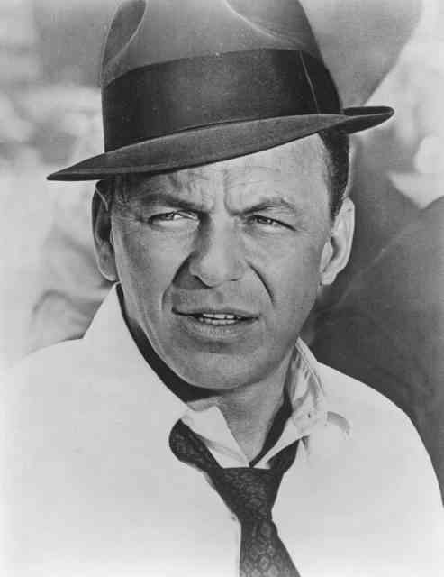 Como Frank Sinatra quase foi John McLane, o protagonista de duro de matar frank sinatra as tony rome | Curiosidades | cinema, curiosidades, die hard, filmes, hollywood, sinatra
