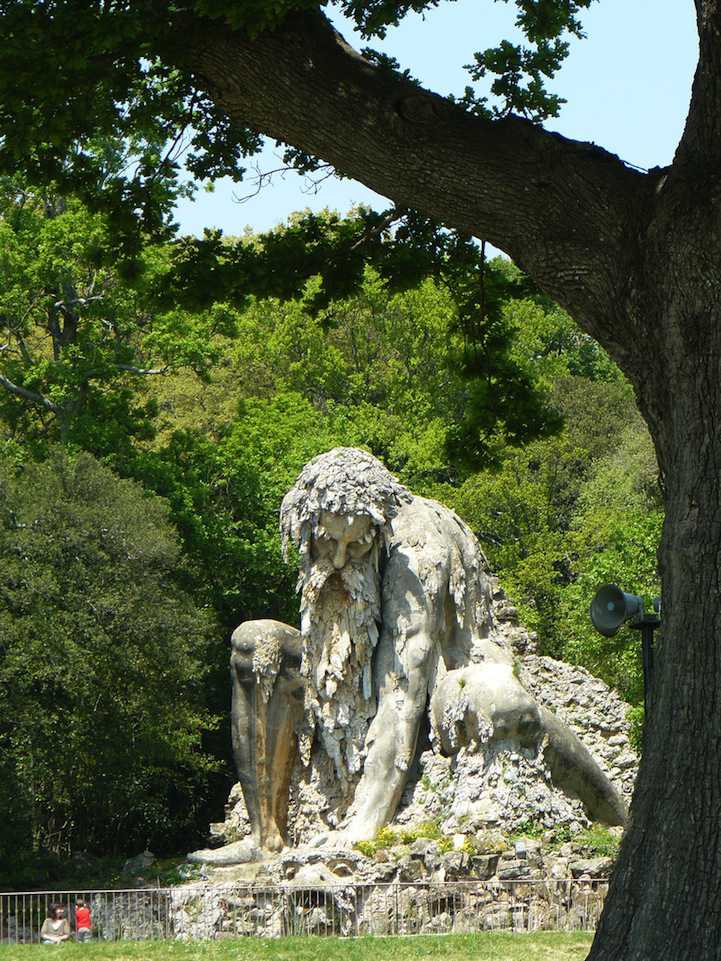 O colosso Apenino 6a4c78c462fa7f8063a2bfb6522b6d2f | Curiosidades | escultura, estátua, gigante, italia