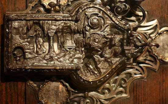 Fechaduras e maçanetas incríveis 3707795811977206 b844315a8c o | Curiosidades | chave, design, estranho, fechadura, maçaneta