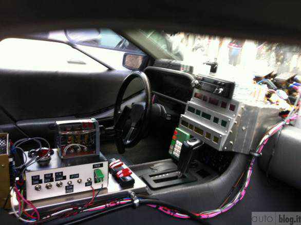 Top 10 doideiras que só fãs malucos são capazes de fazer 692091DeLorean electric replica backtothefuture 07 | Incrível | bizarrice, bizarro, cinema, fã, filmes, maluco, replicas